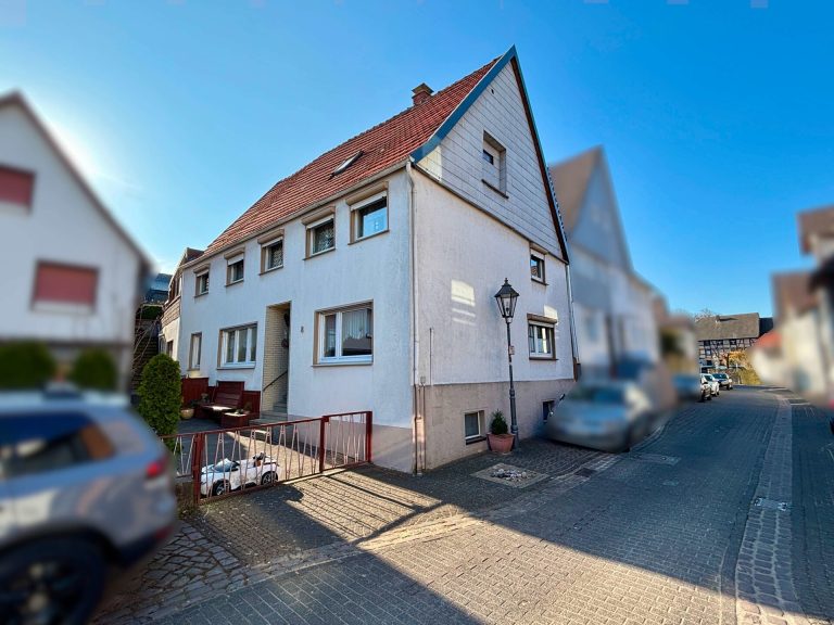 Einfamilienhaus in Brakel - Nr. WAR-24-1100